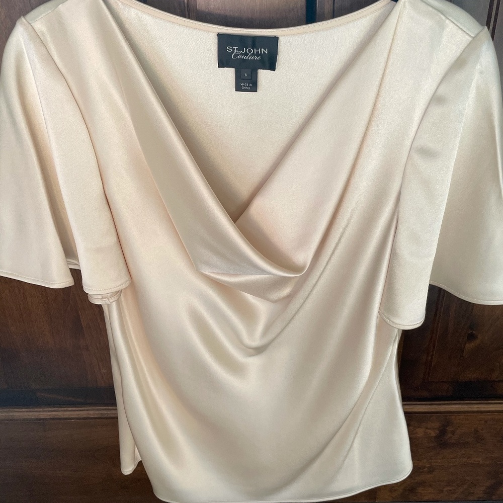 ST JOHN COUTURE BLOUSE